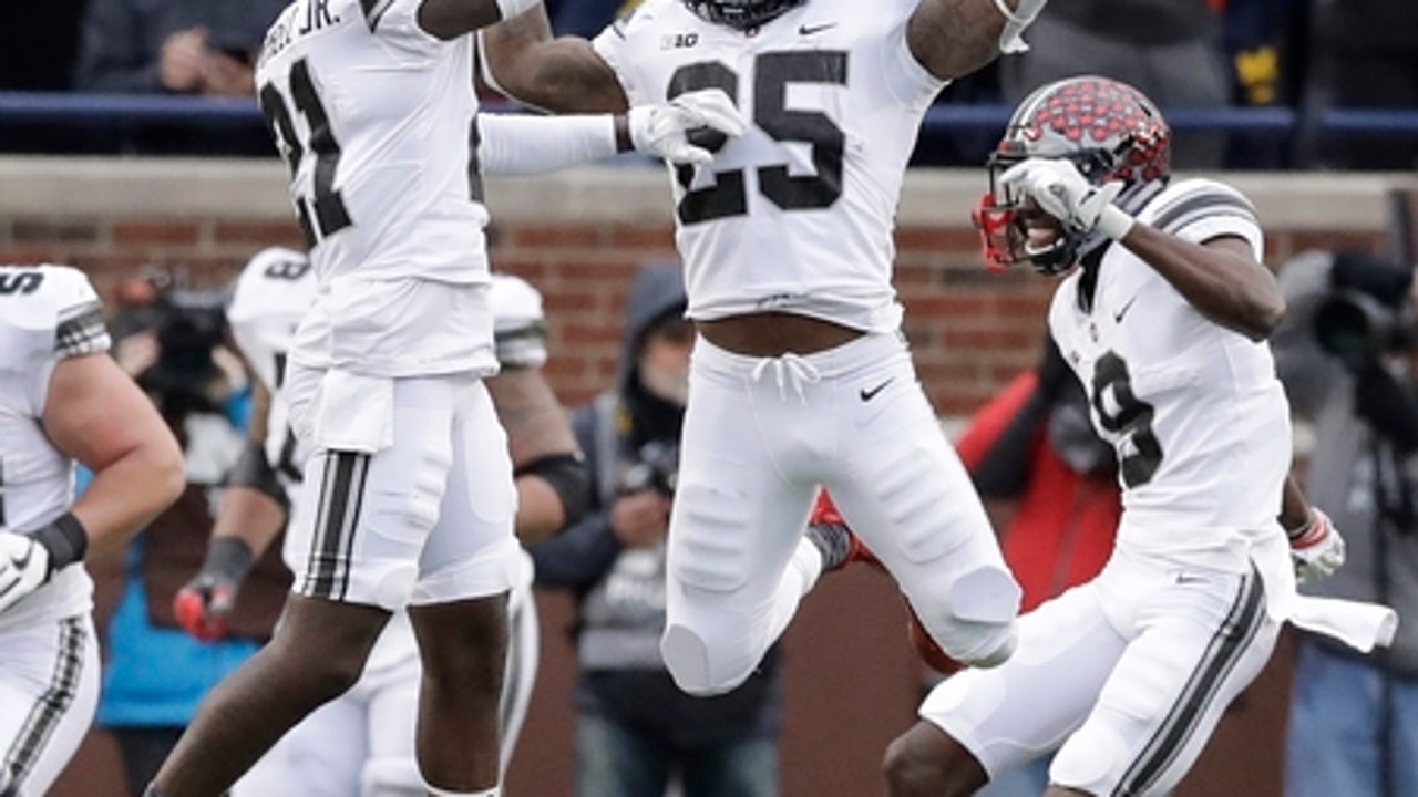 No. 6 Auburn beats No. 1 Alabama 26-14 in Iron Bowl